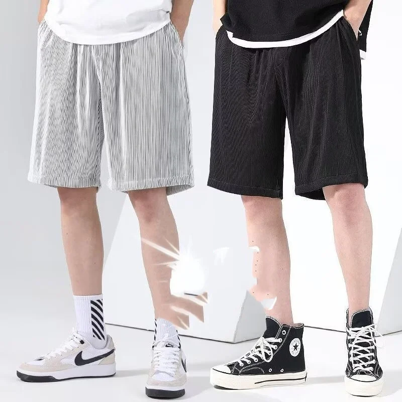 Teenage trendy brand shorts for men in summer 2026, new sports and casual loose five inch shorts popular