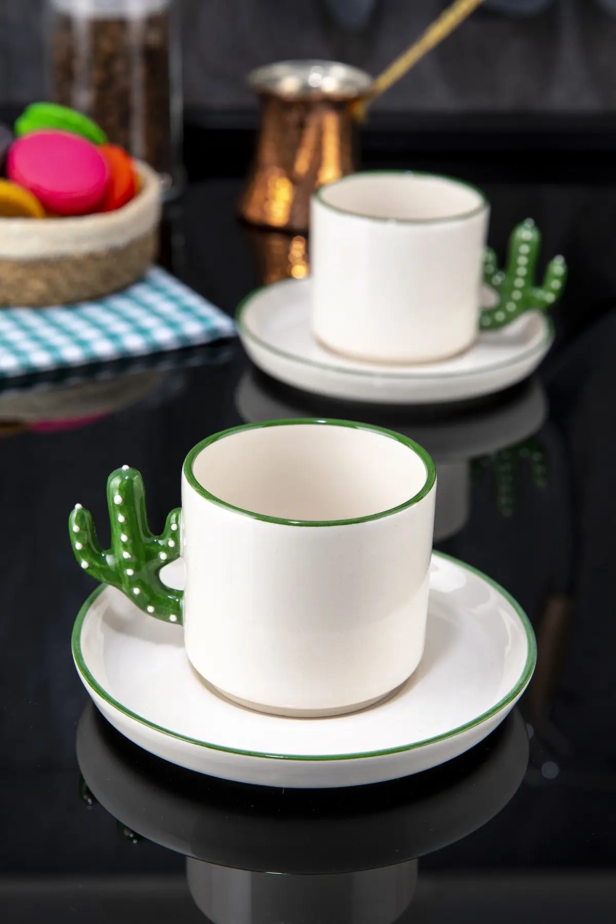 

Coffee cup with white cactus handle set 6