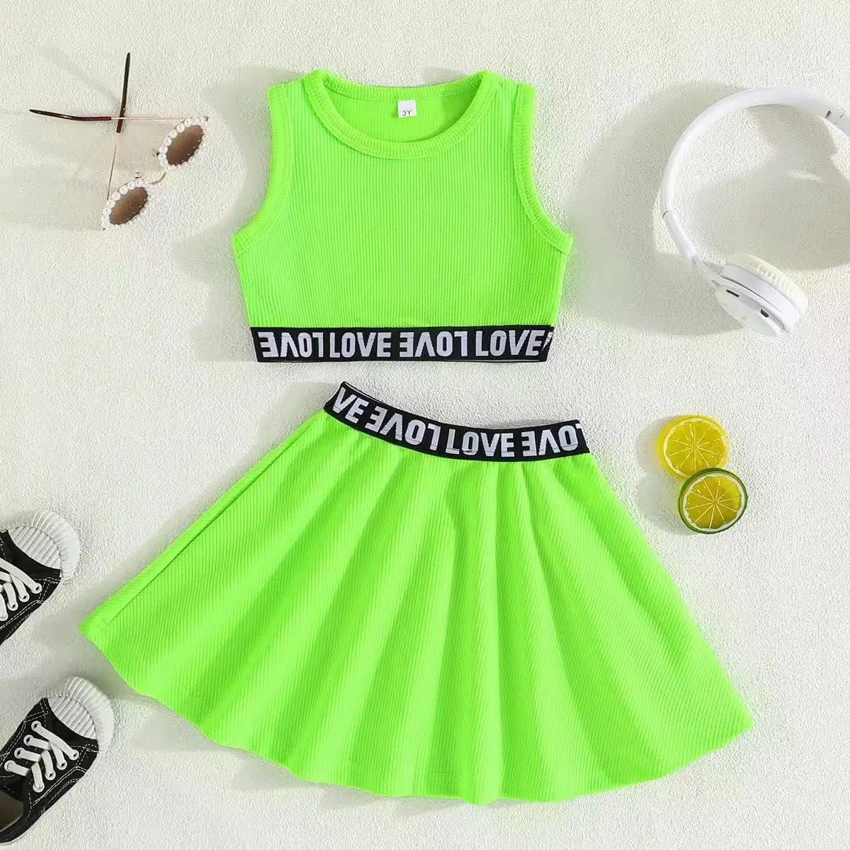 

Girls Short Skirt Suit Beach Wind Girls Suit Skirt Sweet Sports Wind Skirt 2 Sets Of Europe United States Summer 3-8 Years