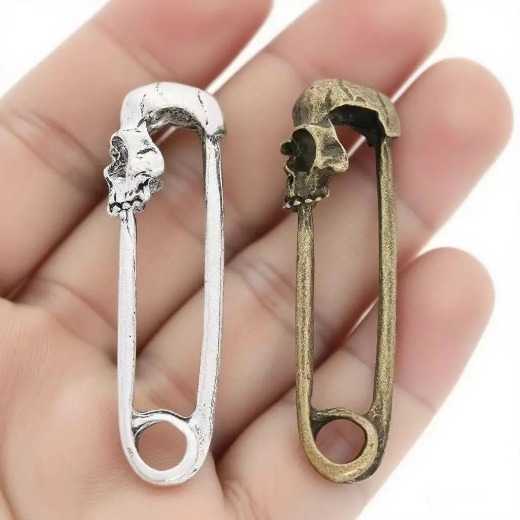 5Pcs/Lot Charms Big Skull Skeleton Pin 50x15mm Tibetan Bronze Silver Color Pendants Antique Jewelry Making DIY Handmade Craft