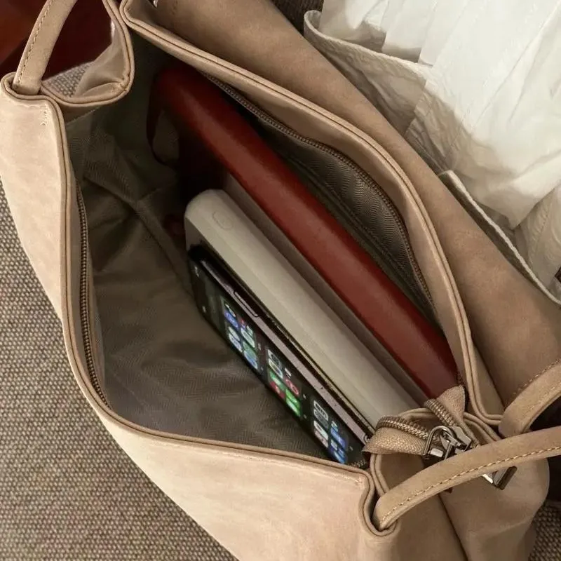 حمل حقيبة المرأة خياطة سعة كبيرة حقيبة كتف جلدية السيدات خمر عادية الشارع حقيبة تحت الإبط 2025 #5