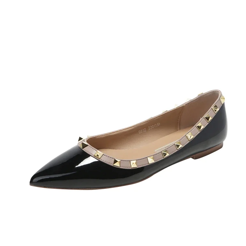 

Popular Classic Black Patent Leather Rivet Flat Women Shoes Loafers Ballet Shoes White Mary Jane Pumps Walking Driving