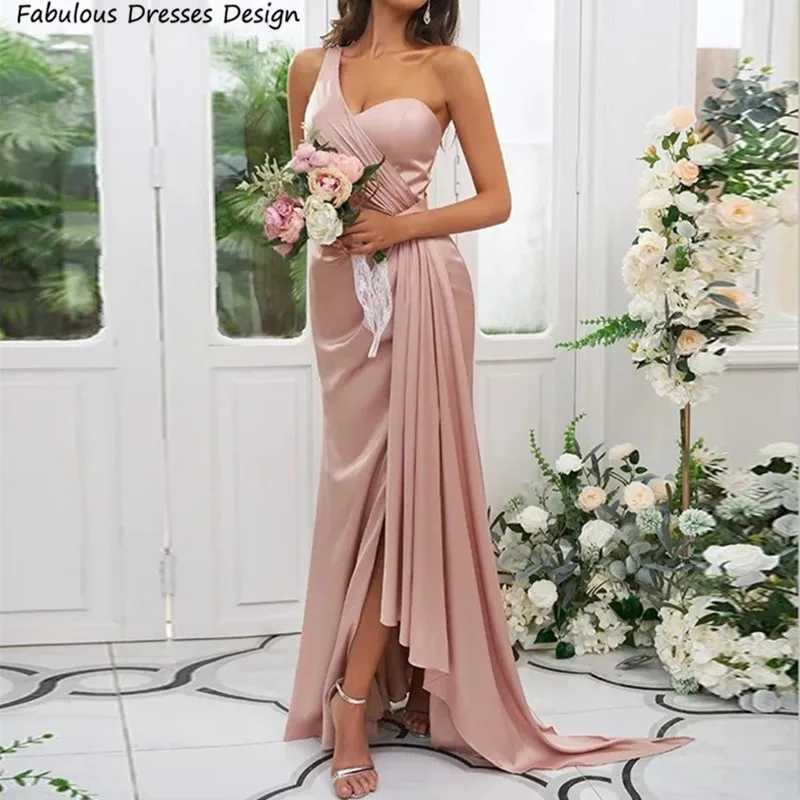 Staubige rosa eine Schulter Brautjungfer kleider lange Meerjungfrau mit Schlitz falte Hochzeit Gast kleid Party Schatz Hals Ballkleid