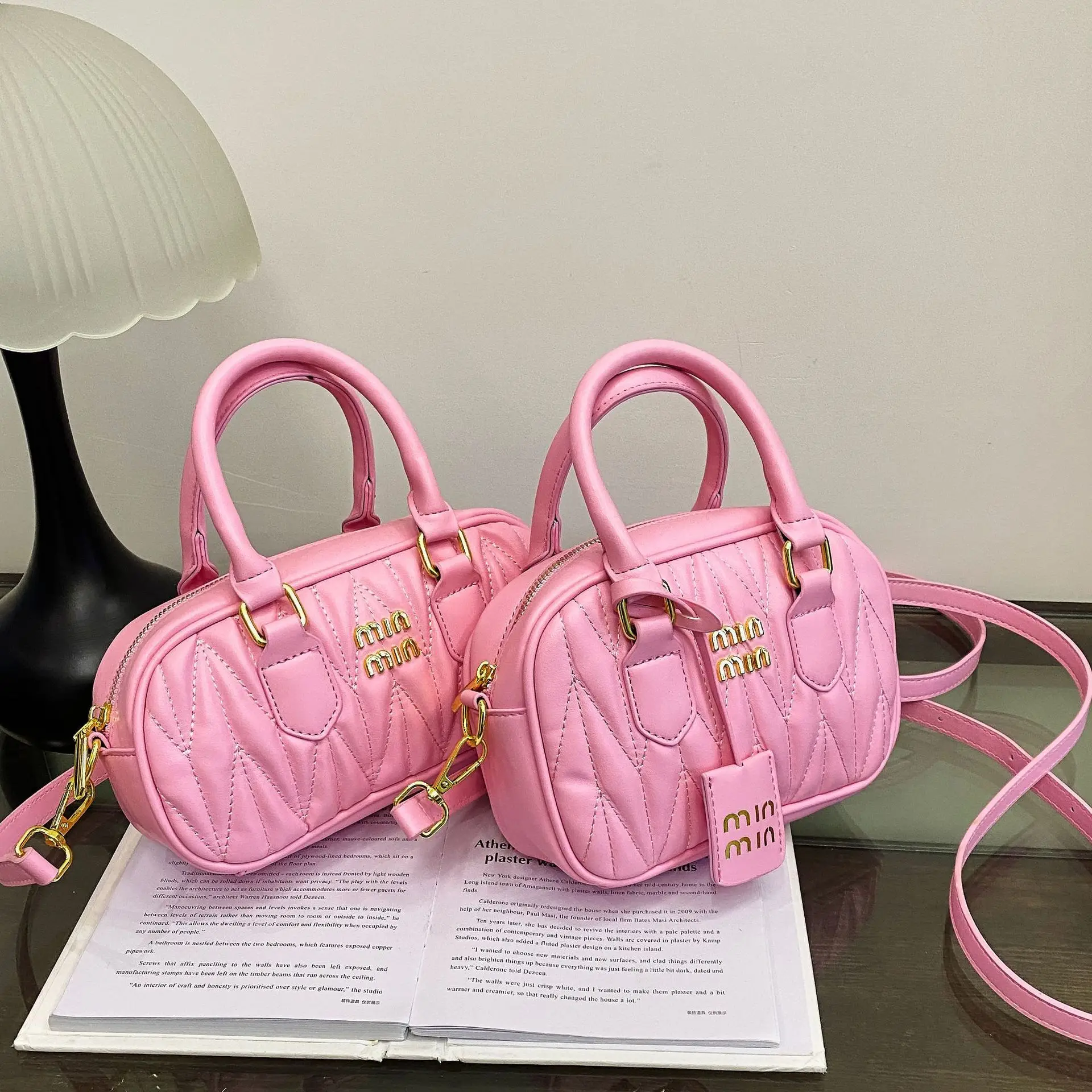 

Элегантная сумка через плечо, новинка 2023 года для женщин, роскошная сумка через плечо из мягкой кожи, модная повседневная квадратная сумка для всех случаев