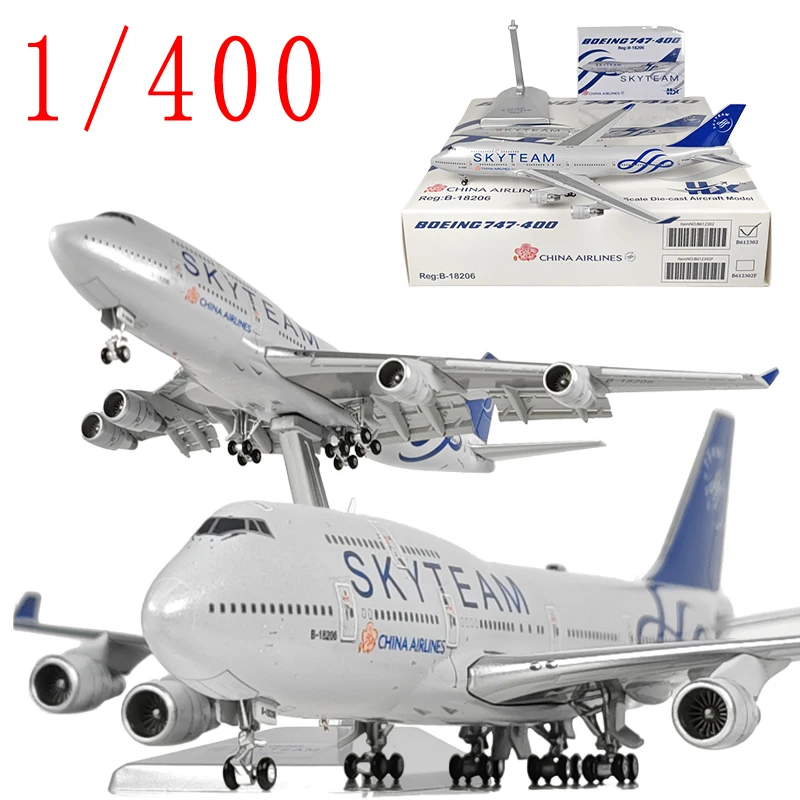 

HX 1:400 China Airlines Airplane Model B747-400 B-18206 Alloy Aircraft Model Boeing Flying Wing Flap Models Display Collection