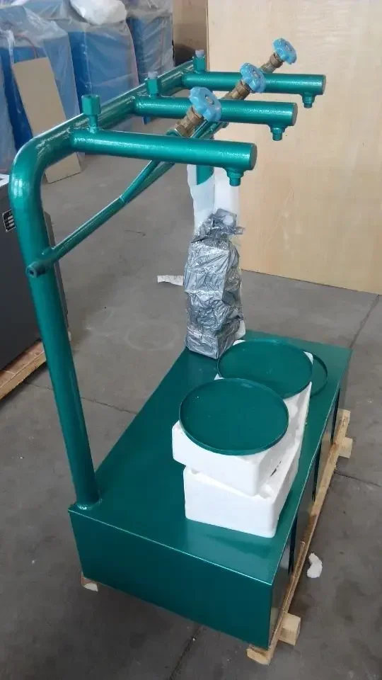 High Quality Test Pressure Machine and Stand with Booster Pump
