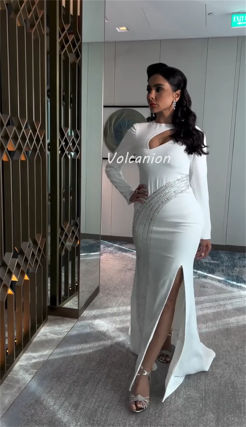 Personalizado elegante clásico Jersey lentejuelas plisado columna cuello redondo vestidos largos vestidos de ocasión a medida alta calidad Formal