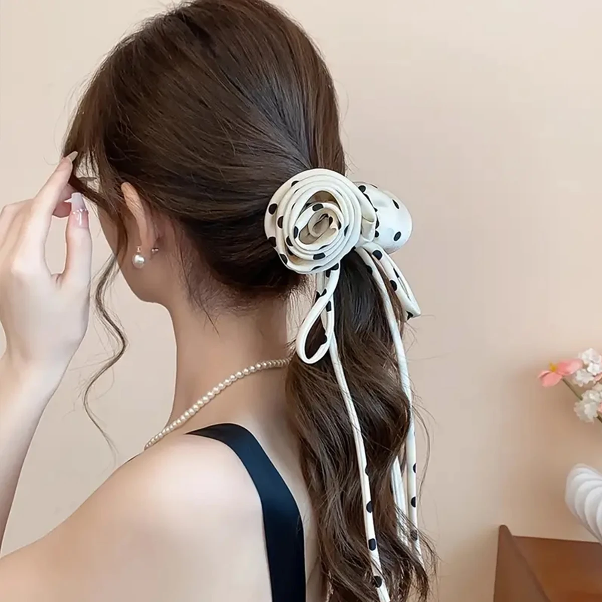 1pc Korean style retro romantic polka dot rose hairpin for women, high-end elegant ponytail grip clip with flowing ribbon bow ha