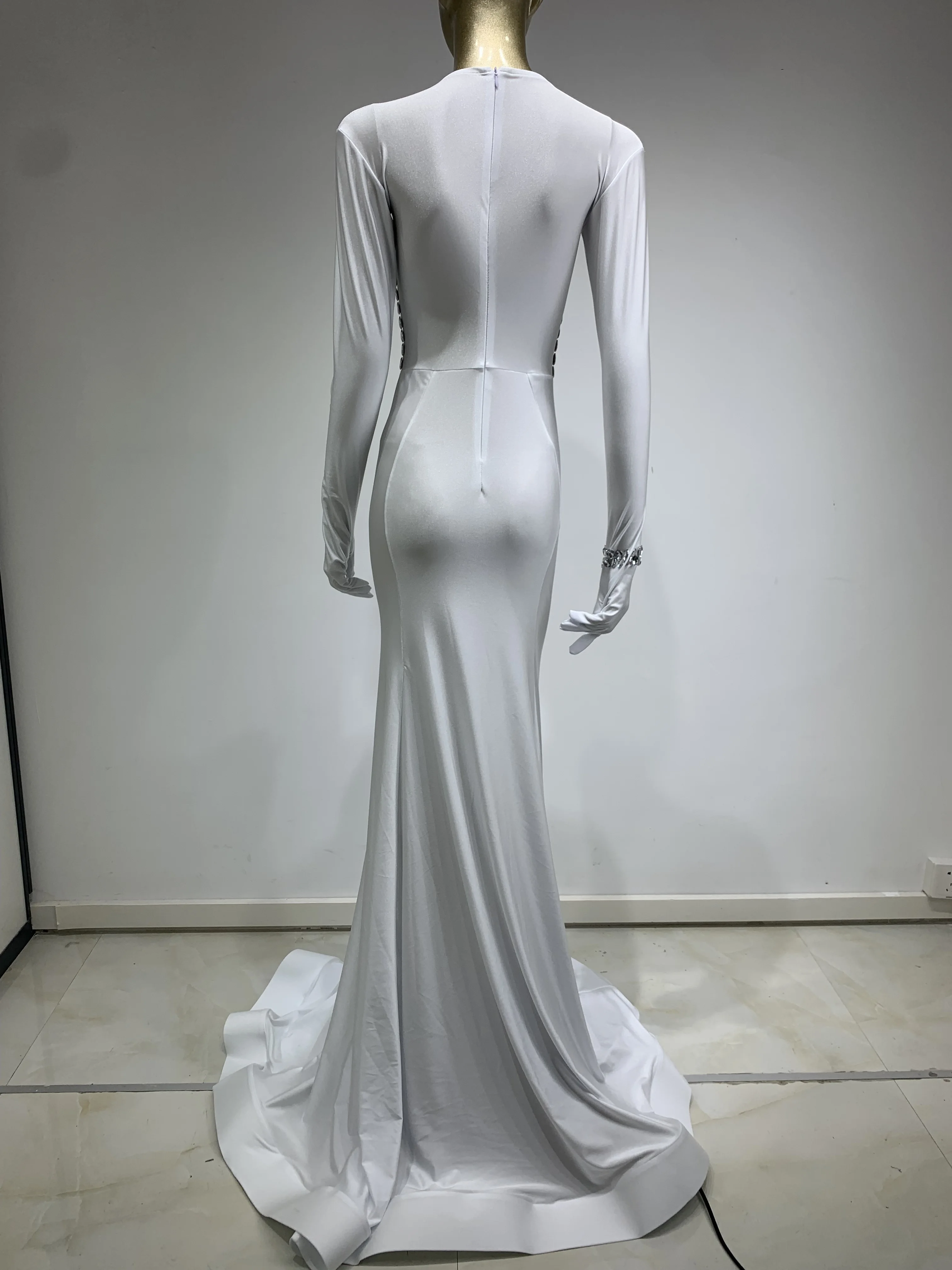 2024 New Women Luxury Sexy Long Sleeves Maxi Long Gowns Dress White Elegant Evening Party Club Birthday Dress Host Stage Costume