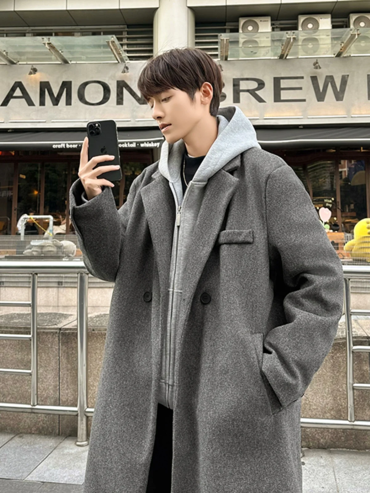 

Мужское шерстяное пальто средней длины, не приталенное, ниже колена, осенне-зимнее, модное, в корейском стиле, молодежное, повседневное, теплое