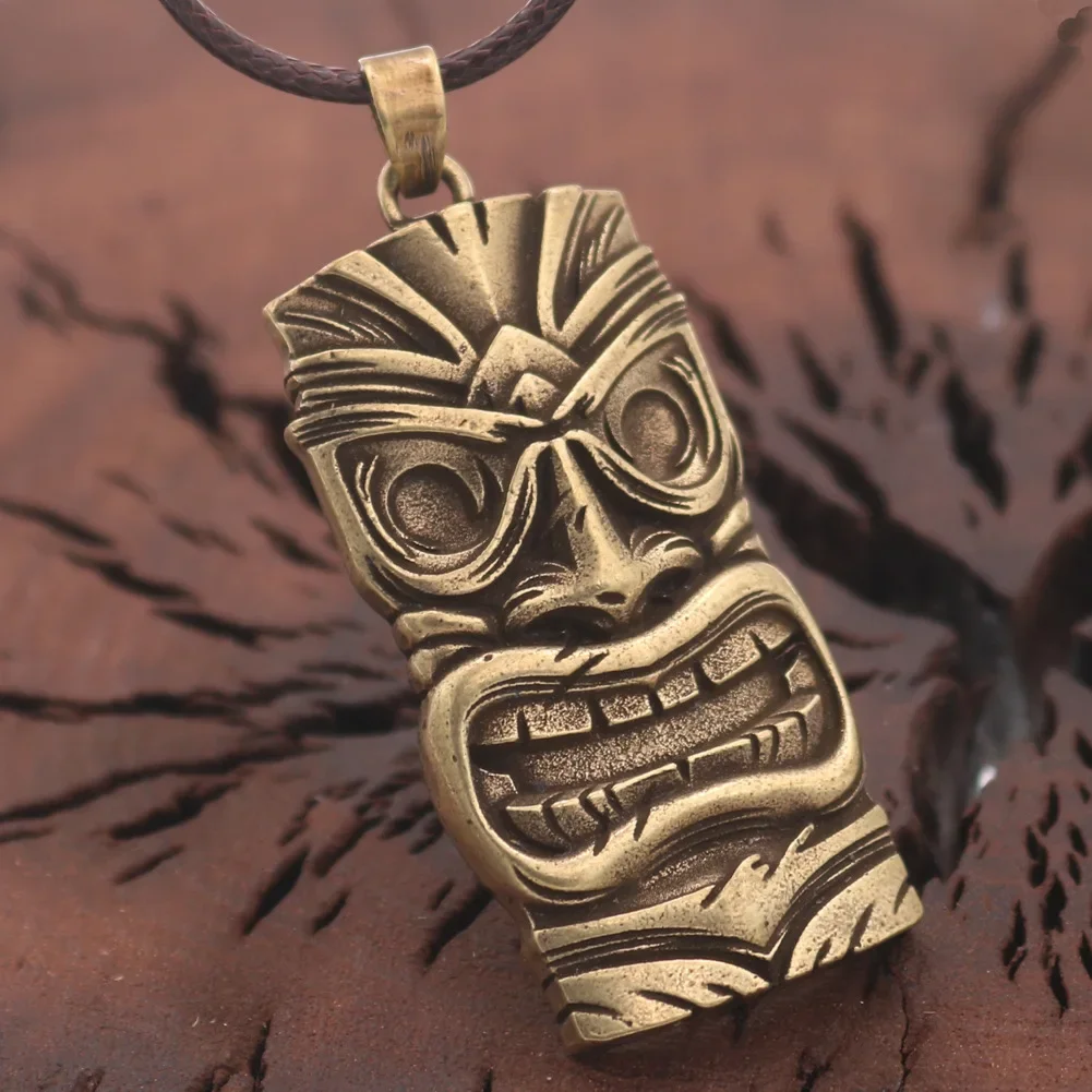 Stainless Steel Tiki Totem New Zealand Deity Men's Necklace Pendant Tribal Rider Talisman Niche Jewelry Accessory