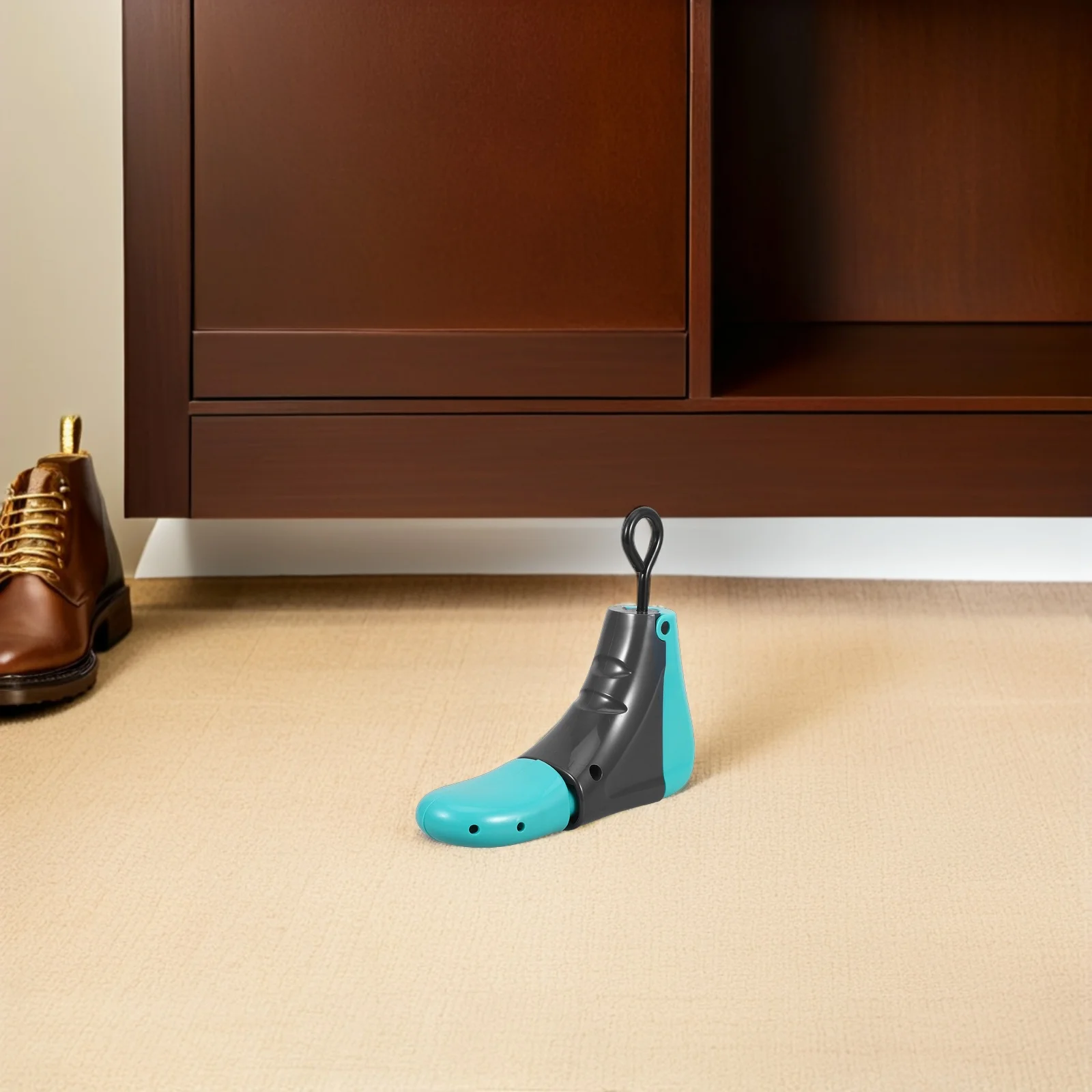 Plastic Shoe Stretcher Shaper Adjustable for High Heels and Flats Women Shoe Stretchers Toe Box Protection Support Expansion