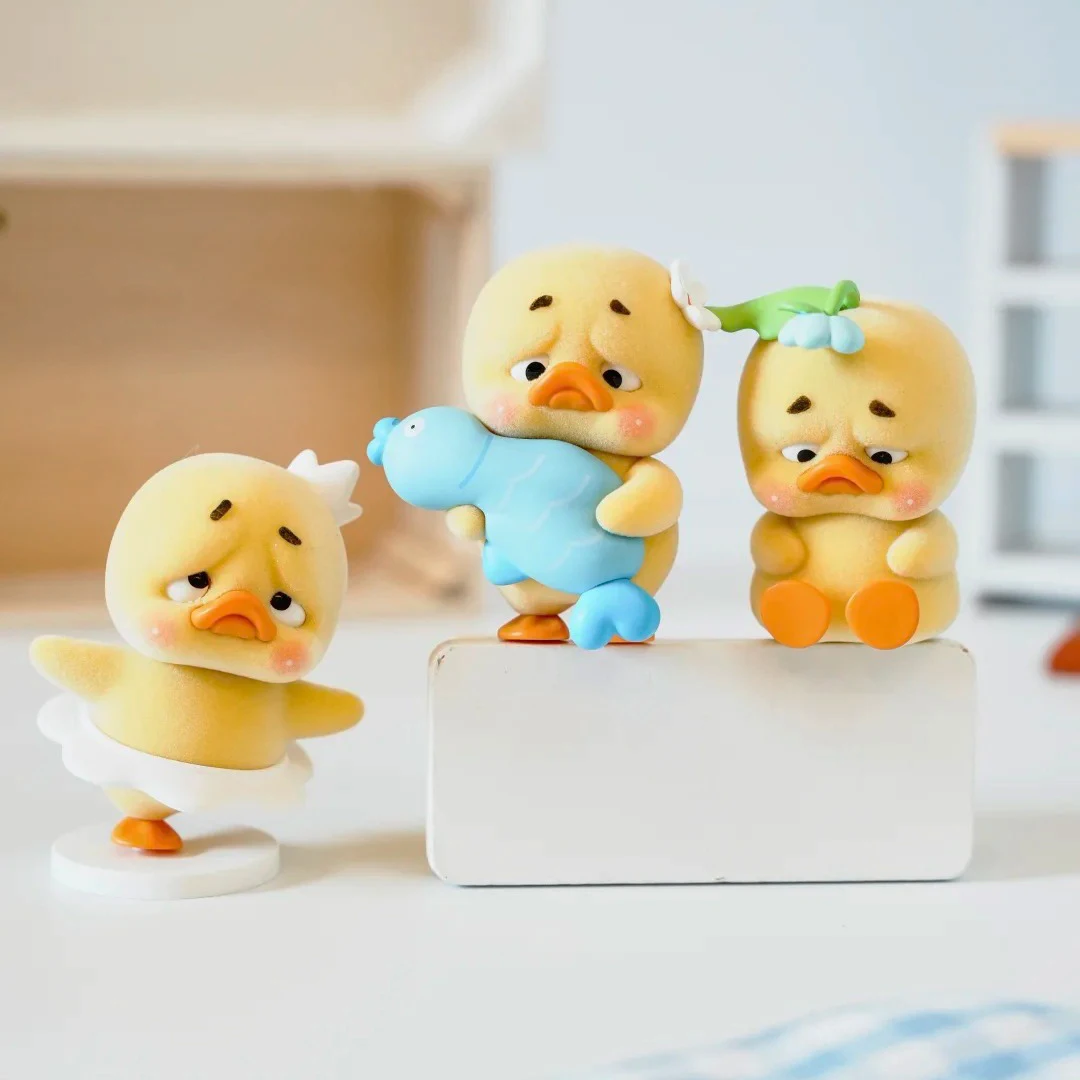 

Подлинная Upset Duck Stop The Spiral Duck Series Flocking Blind Box Настольный орнамент Модные коллекционные фигурки Популярный подарок Лидер продаж