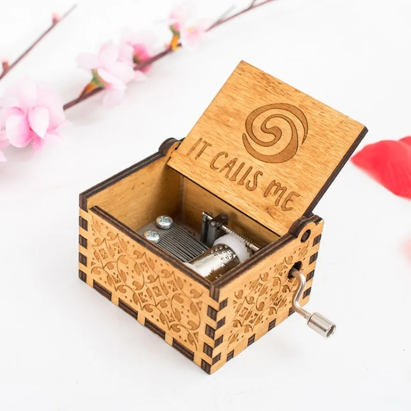 Disney Moana Music Box Hand Crank Musical Box Carved Wooden Musical Box for Girl Birthday Gift Play Moana Theme How Far I'll Go