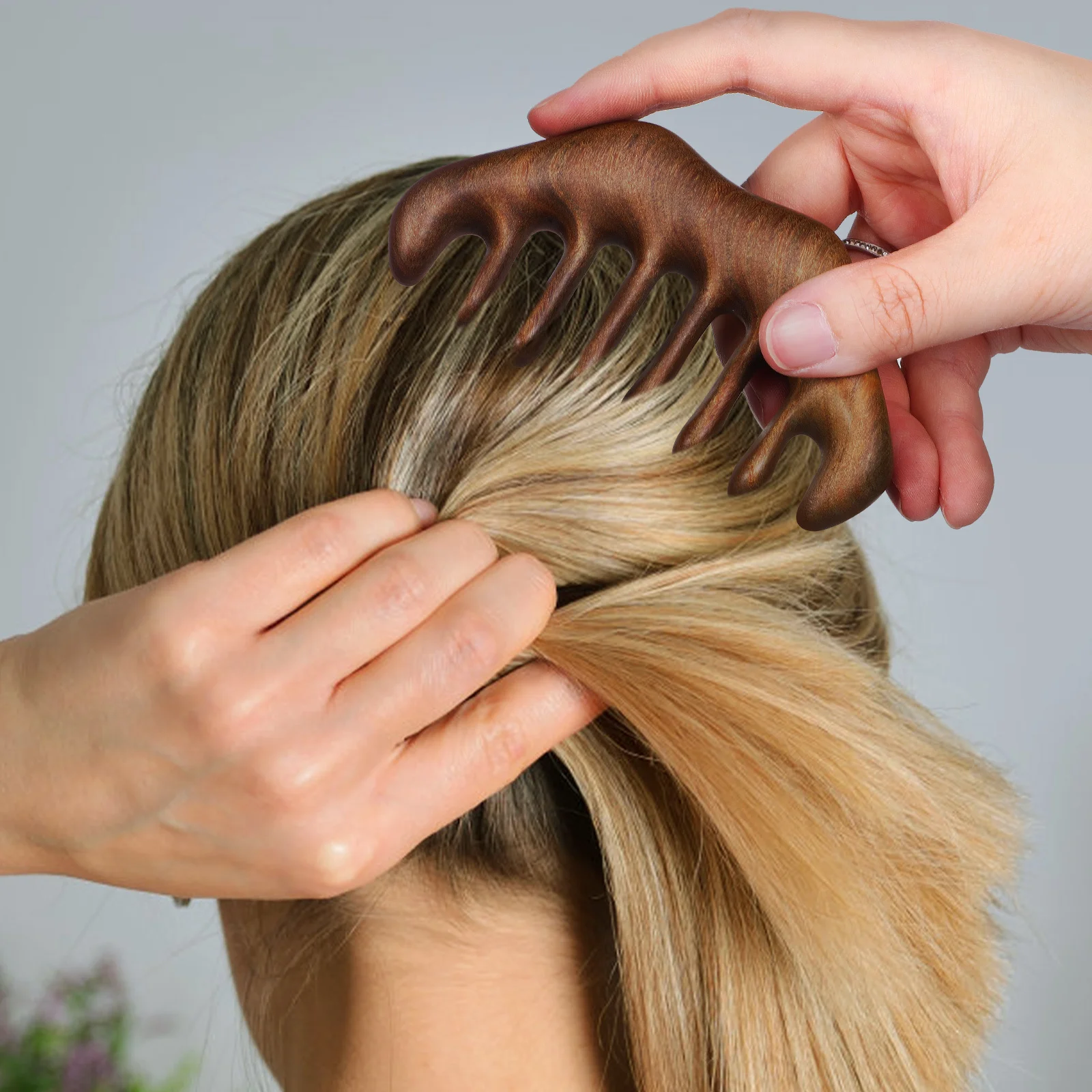 

Wooden Comb Massage Tool Wide Tooth Natural Wood Scalp Massager Portable Hair Massager For Women Smooth Surface