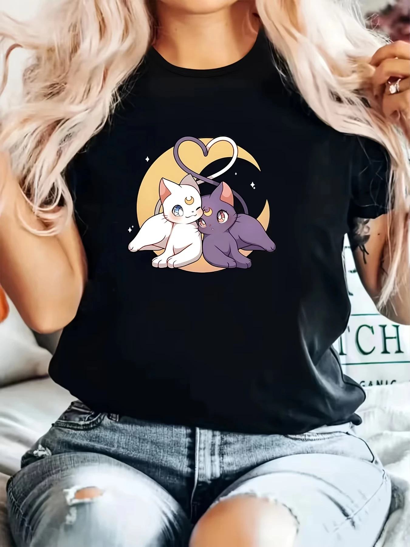 

2025 New Y2K Fashion Modern Women's T-Shirt White and Purple Cat Print Bimonthly and Heart Comfort Crew Neck T-Shirt tops
