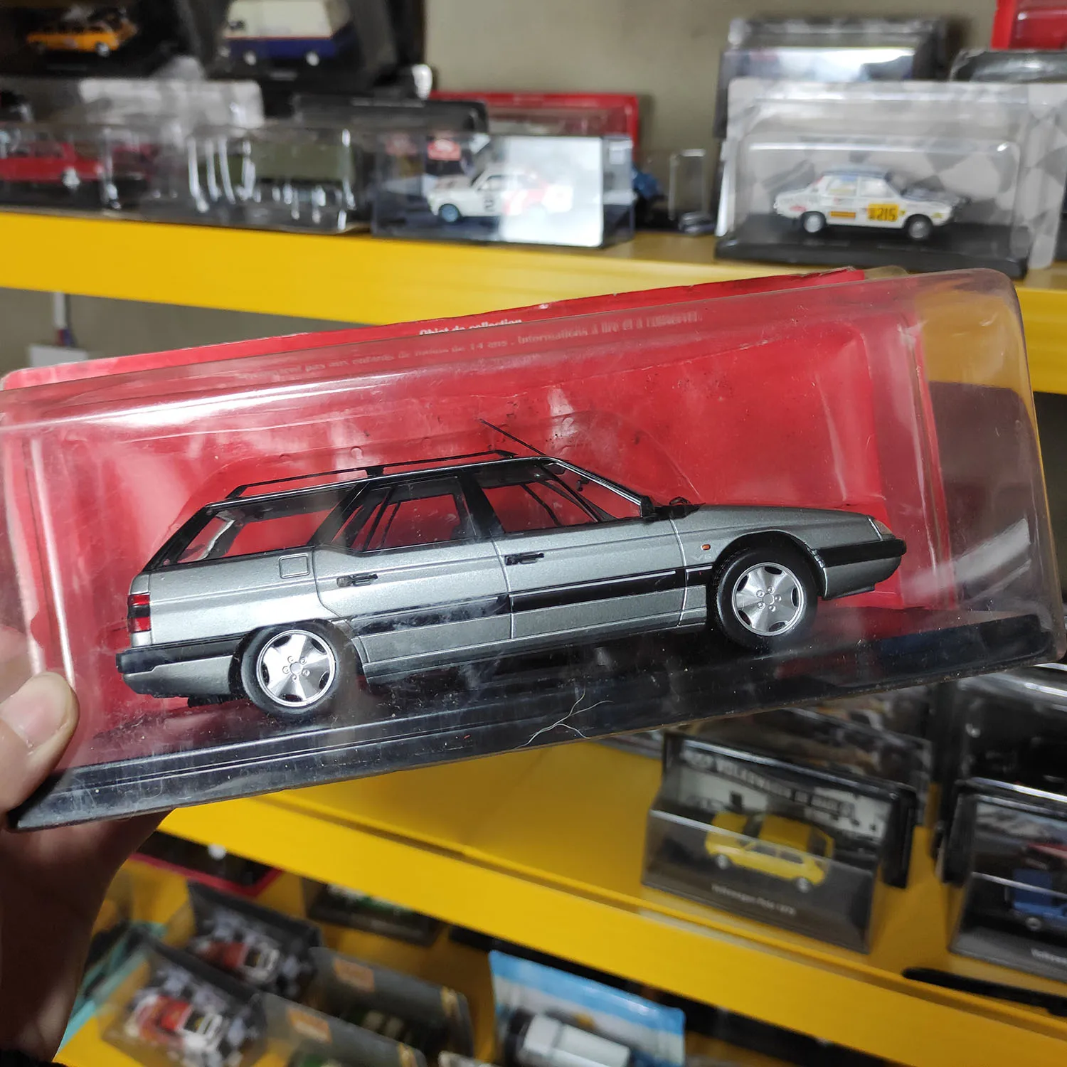 Литая под давлением модель автомобиля из сплава IXO масштаба 1:43 Citroen XM Break