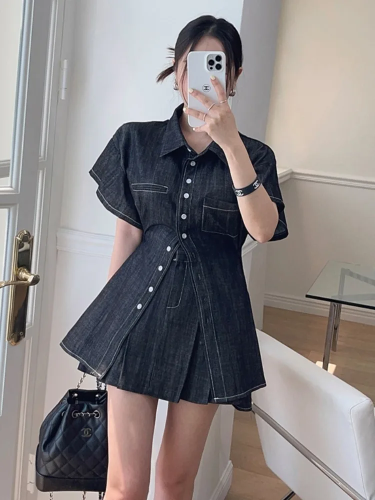 Set Dua Potong Rok Lipit Pinggang Tinggi dan Atasan Denim Vintage Musim Panas yang Chic dan Serbaguna untuk Wanita
