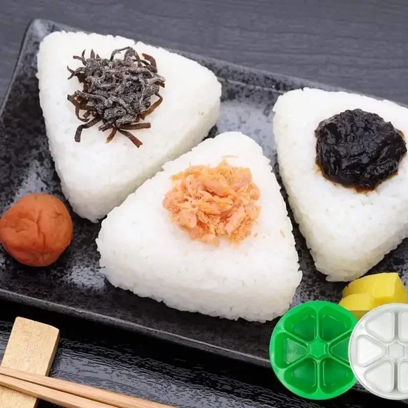 6 Grids Japanese Onigiri Maker Press Non-sticky DIY Plastic Triangular Sushi Maker Mold Japanese Kitchen Tools Bento Box nigiri