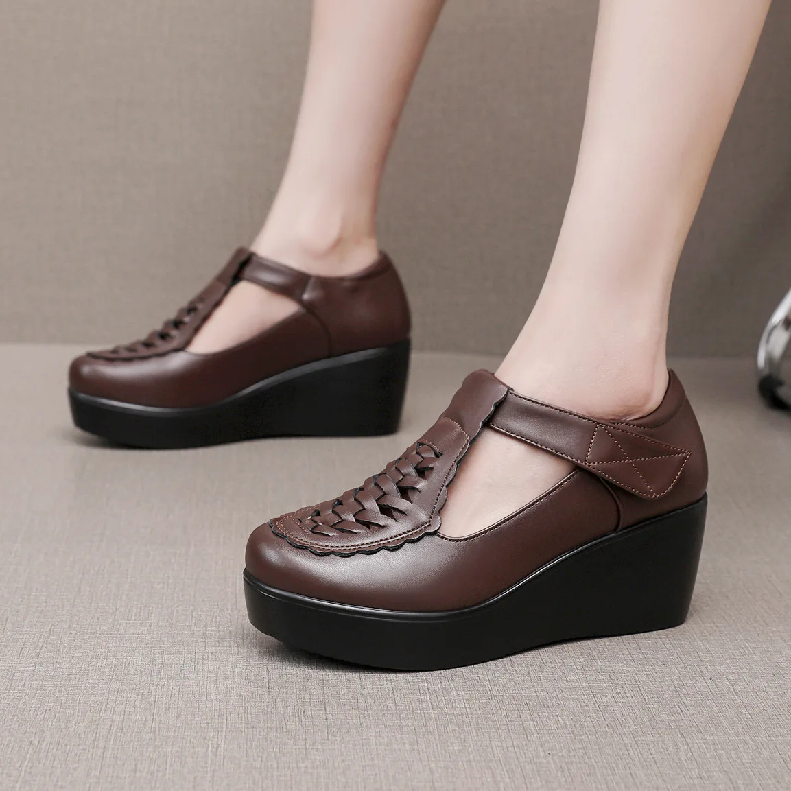 6cm Small Big Size 32-43 Breathable Comfortable Soft Leather Shoes Platform 2026 Spring Knit Wedges Shoes Mary Janes Office Mom