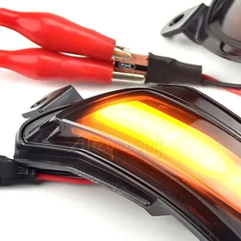 High‑Quality LED Sequential Dynamic Turn Signal Blinker Rearview Mirror Light For Skoda Rapid 2017‑2020 Car Lamp Accessories