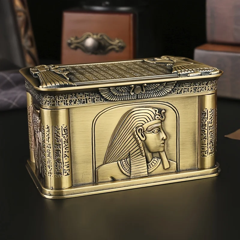 1pc Retro Style Treasure Chest, Creative Metal Mini Jewelry Box