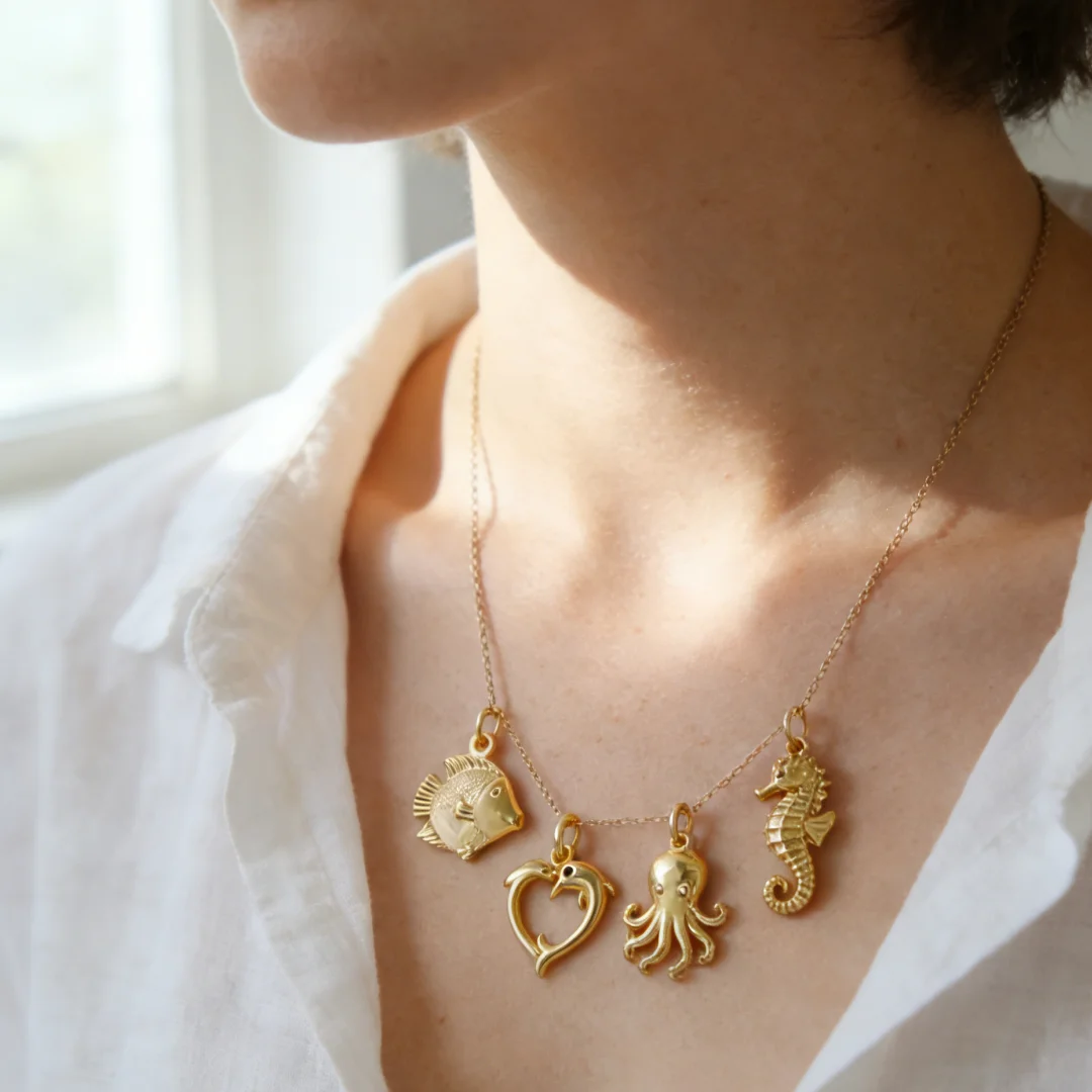 

2Pcs Pendant Brass Zircon Cute Sea Animal Jewelry Sparkling Decor for DIY Bracelet Necklace Accessories Lovely Daily Party Wear