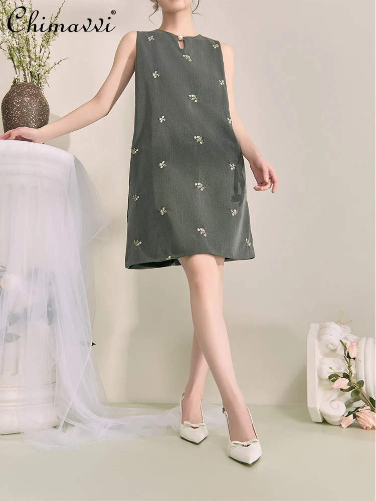 

French Elegant High-end Retro Loose Summer Dresses Crew Neck Sleeveless Embroidery Flower Temperament Casual Short Dress Women