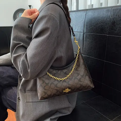 8 best sales Prada-kläder - №8