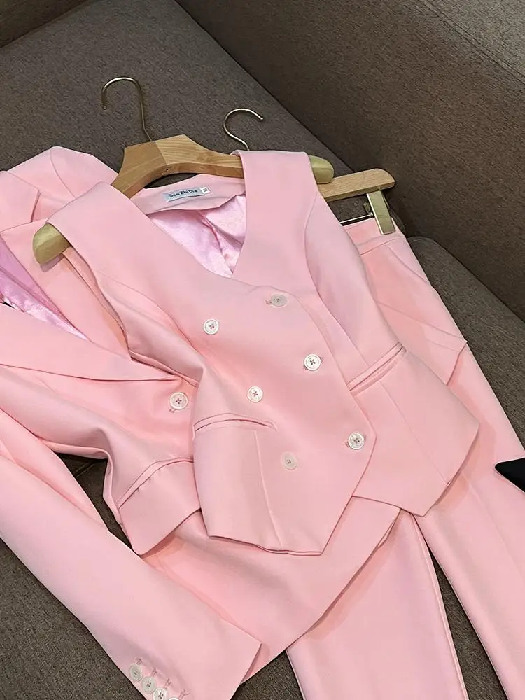 

Розовый костюм, женский комплект 2024, новый костюм из футболки с жилетом Jaet, комбинированный жилет 289 Fem Busin, повседневная одежда, возраст 25–35, сделано в Китае