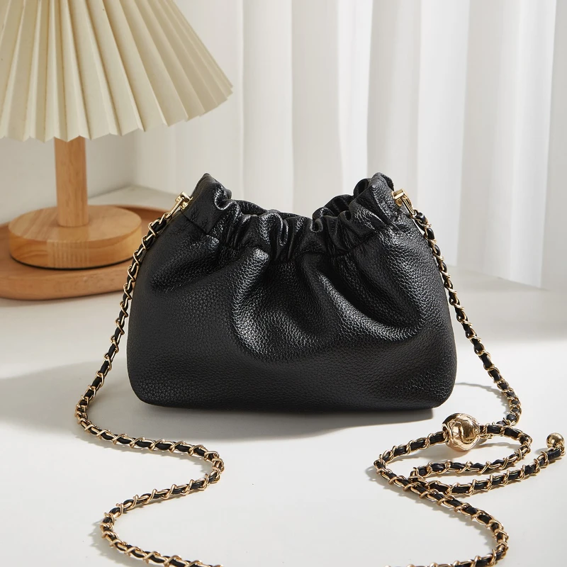 

2025Trendy Women's Cloud - Style PU Leather Crossbody Bag - Chic Chain Strap & Multiple Color Options