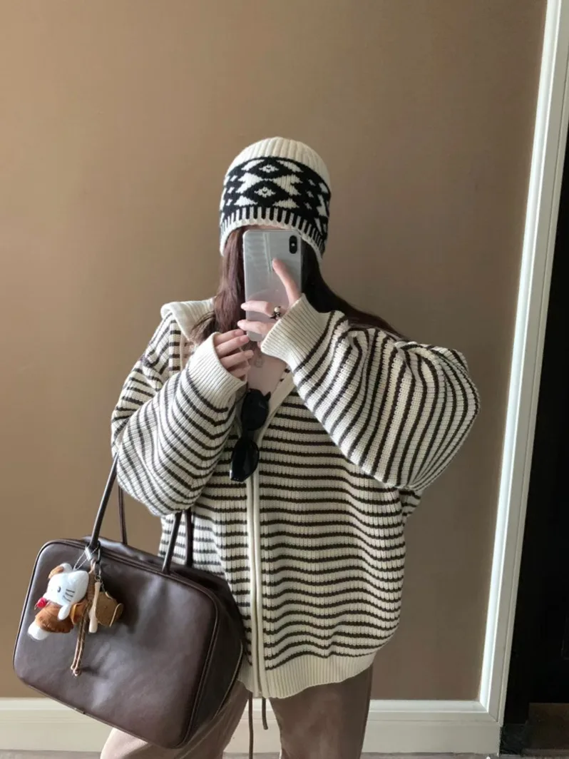 เสื้อคาร์ดิแกนถักไหมพรมสไตล์เกาหลีสุดฮิตสำหรับผู้หญิง ทรงหลวม มีฮู้ดผูกเชือก ลายทาง เปิดด้านหน้า เหมาะสำหรับฤดูใบไม้ร่วงและฤดูหนาว