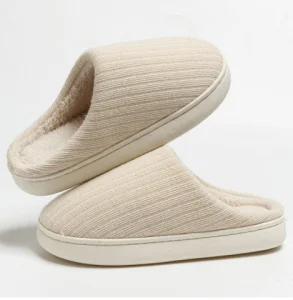 ฤดูใบไม้ร่วงฤดูหนาวรองเท้าแตะผ้ากำมะหยี่สีทึบ,บ้านพักผ่อนและเดินกลางแจ้งหนาพื้นรองเท้าแบบนุ่มคู่รองเท้าแตะขนาดใหญ่