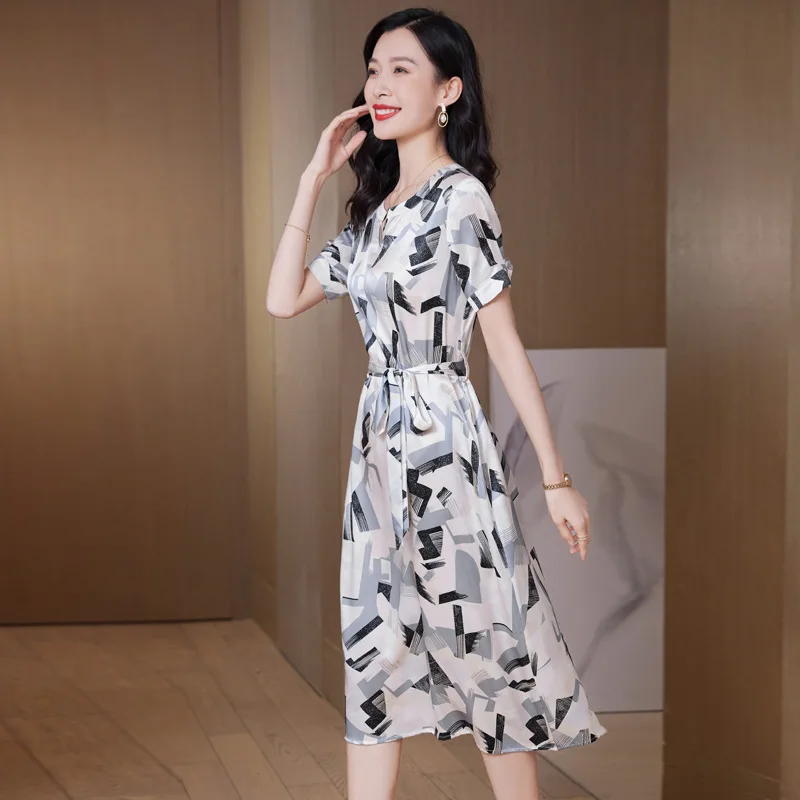 9538 실크 원피스, 우아한 우아한 절묘한 기하학 패턴, 천연 실크 스커트, 저렴한 럭셔리 패션, 2024 여름 
