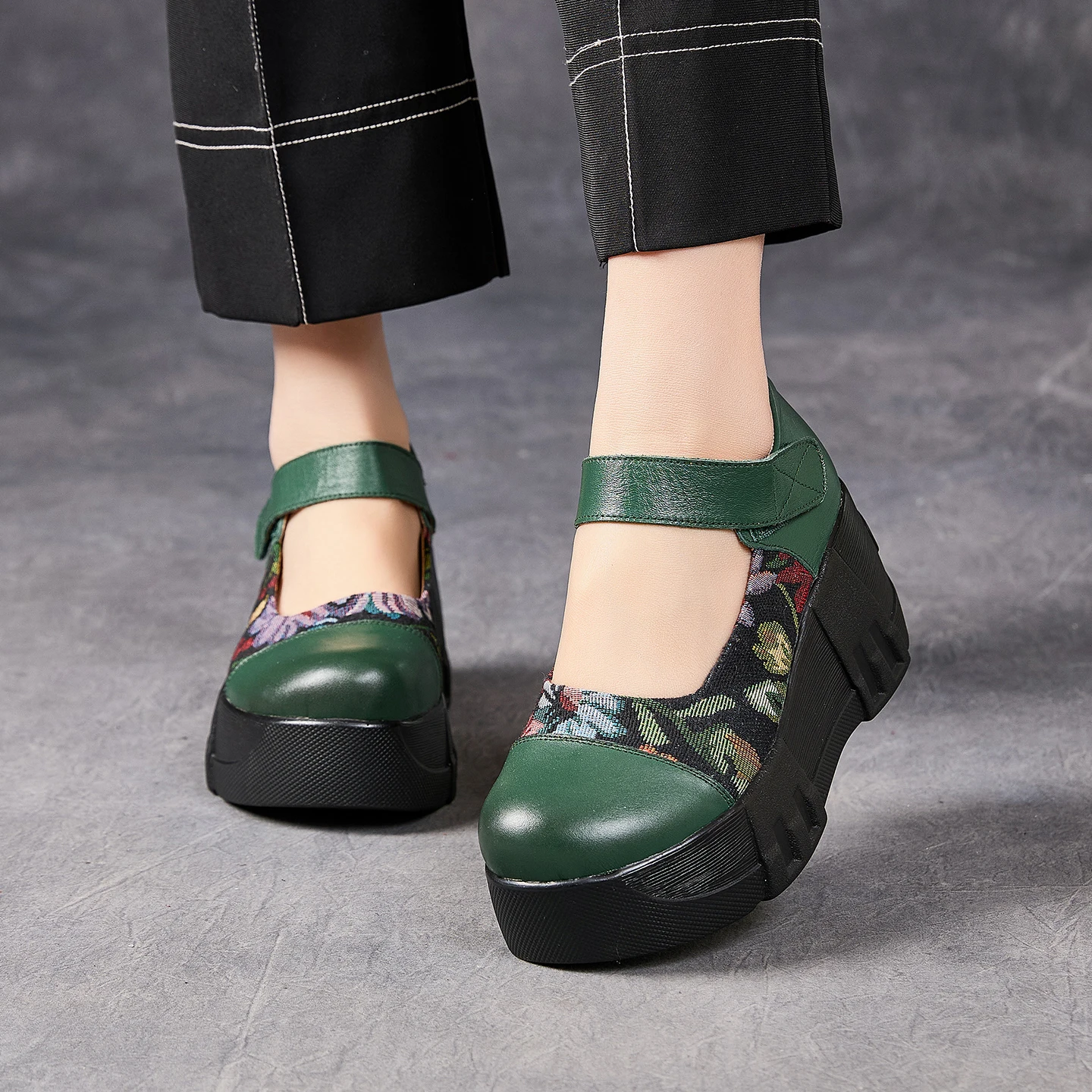 

GKTINOO Женские туфли-лодочки ручной работы 2026 Весна-Осень, удобные, на танкетке, из натуральной кожи, с круглым носком, на платформе, на высоком каблуке