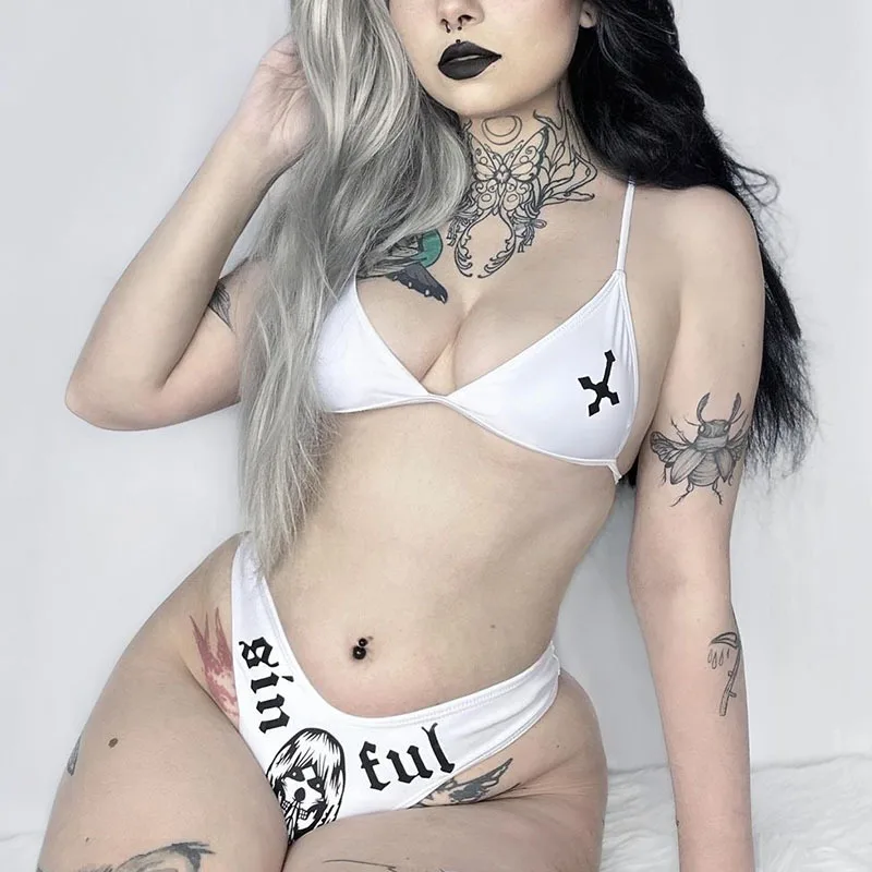 Trendy Cross Skull Print Bikini Set White Split Swimsuit for Women - view 3