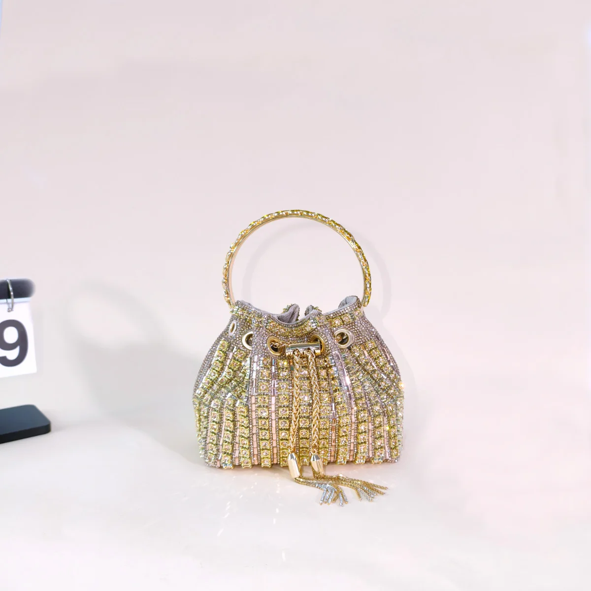 

JIOMAY Women's 2025 Fashion Light Luxury Banquet Bag with Charm Diamond Inlaid Handbag Fashion Full Diamond Bucket Bag
