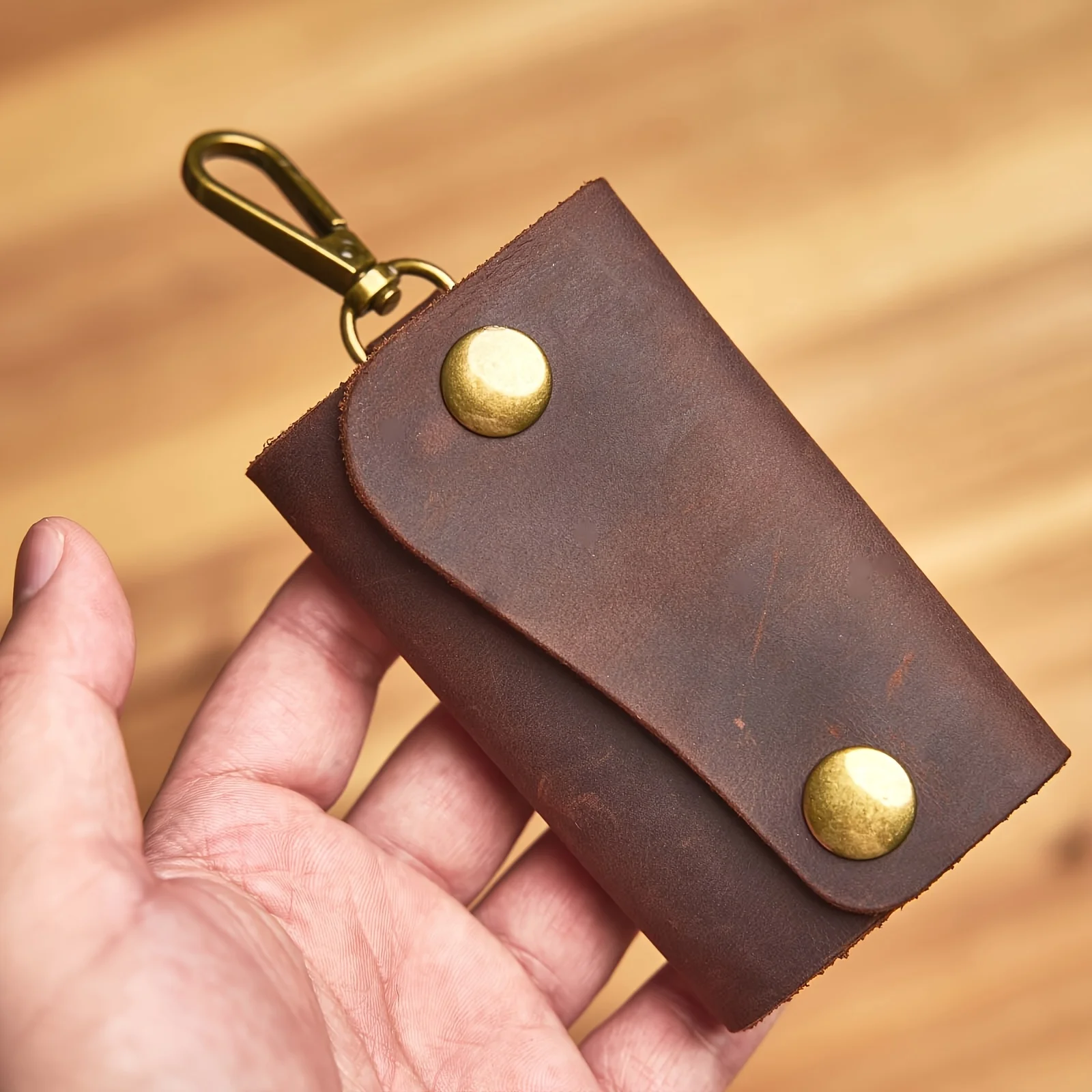 1pc, Men'S Retro Handmade Genuine Leather Key Case, Crazy Horse Top Layer Cowhide Buckle Key Case, Retro Old Key Case