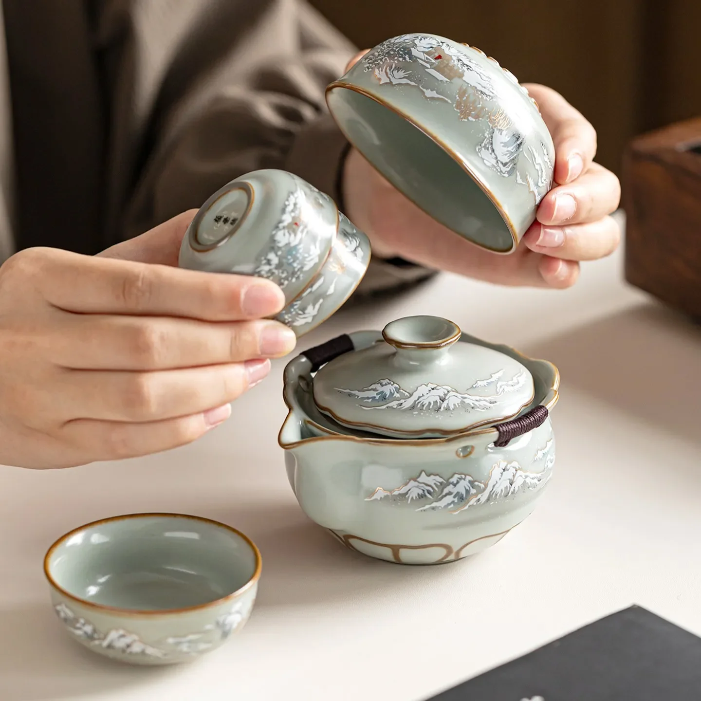 Multicolor Camping Luxury Tea Ceremony Set Gaiwan Colorful Gift Cups Outdoor Portable Travel Tea Set Outing Travel Tea Maker Set