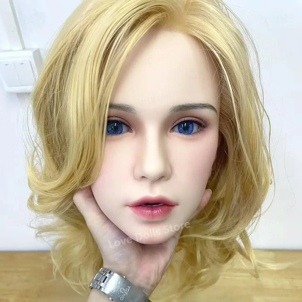 

【Wonanii】Подный силикон с большой головкой K-Y61, винтовой интерфейс M16 с открытым ртом и париком, зубца, язык, зрачки полости рта-1340