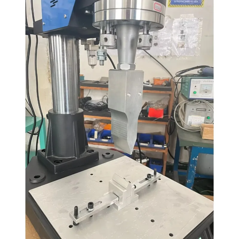 

Ленты, ремешки, крючки и петли, ультразвуковой резак для резки текстильных нетканых тканей