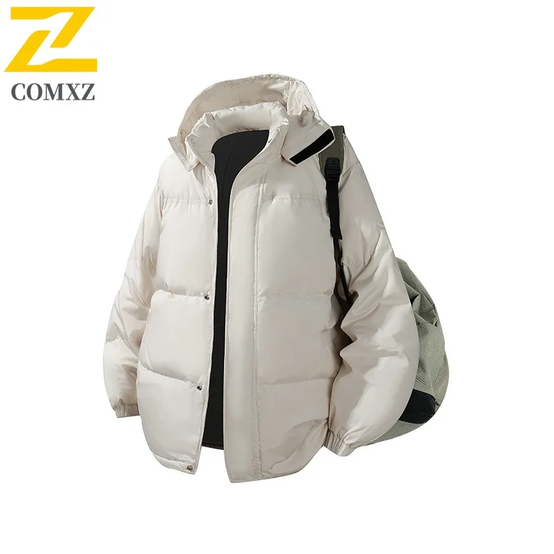 

COMXZ 2025, новая зимняя мужская куртка на белом утином пуху, парная стильная уличная рабочая одежда, утепленная теплая верхняя одежда с капюшоном для пеших прогулок на каждый день ​