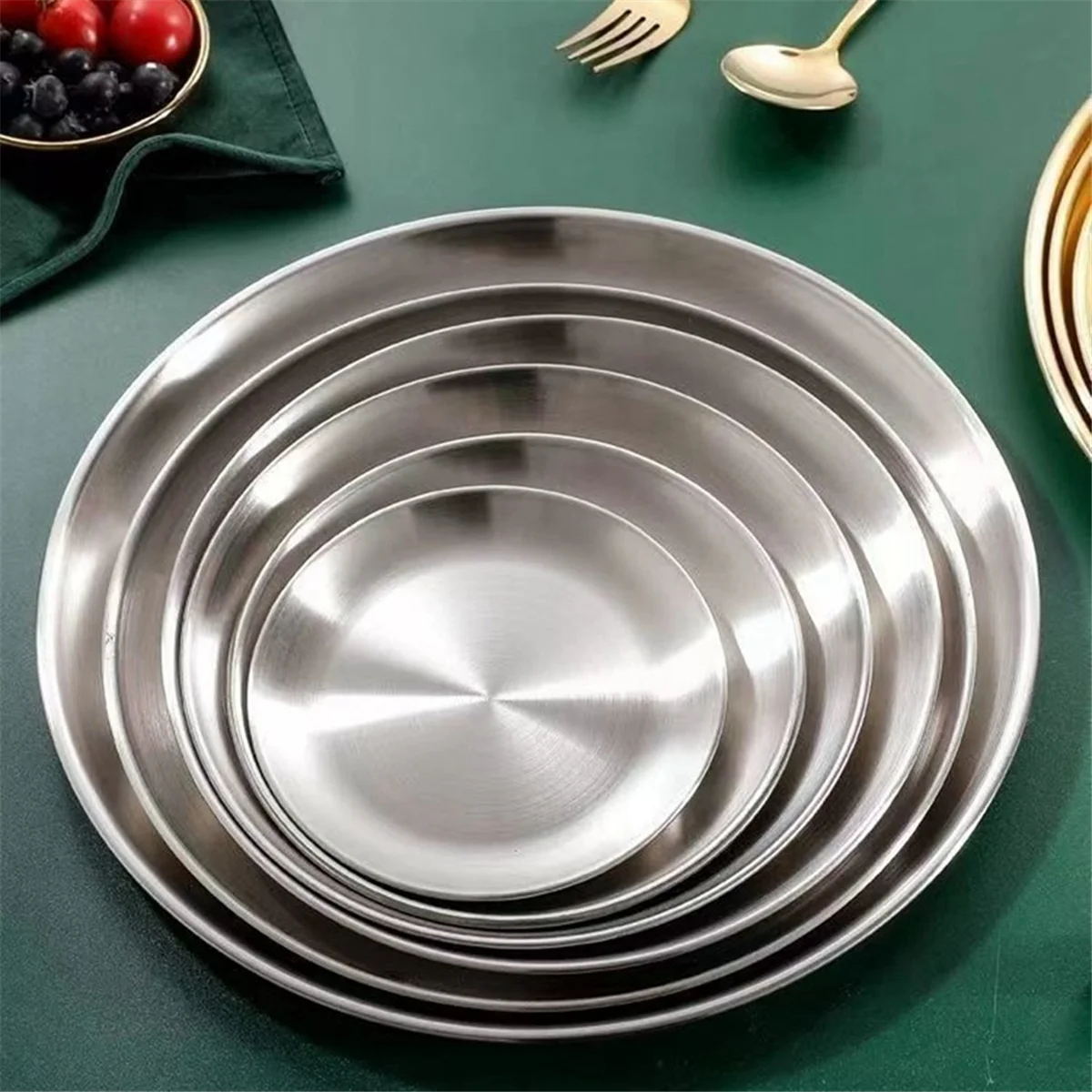 Pio à cracher Sophia en acier inoxydable, disque de salle à manger peu profond en métal argenté, assiette ronde, ustensiles de cuisine pour dessert, 17cm