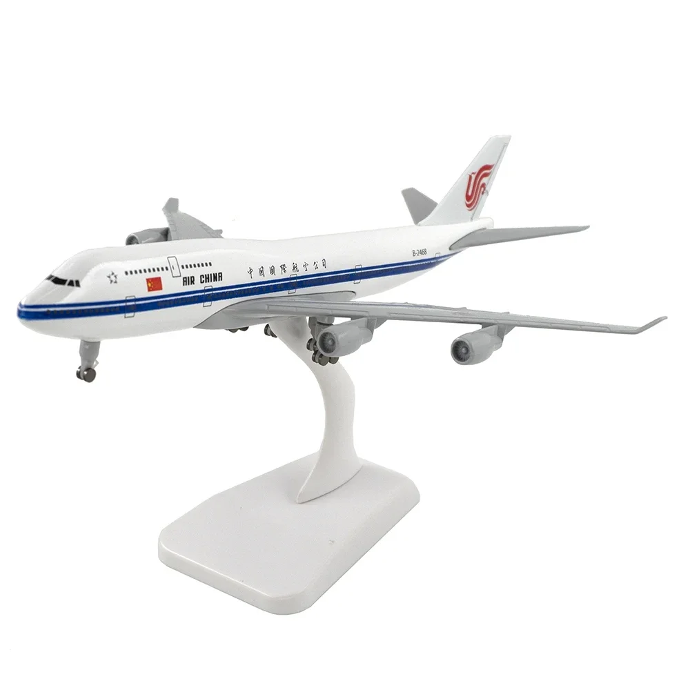 20cm Aircraft Air China Boeing 747 with Landing Gear B747 Alloy Airplane Children Gift for Collection Desk Decoration