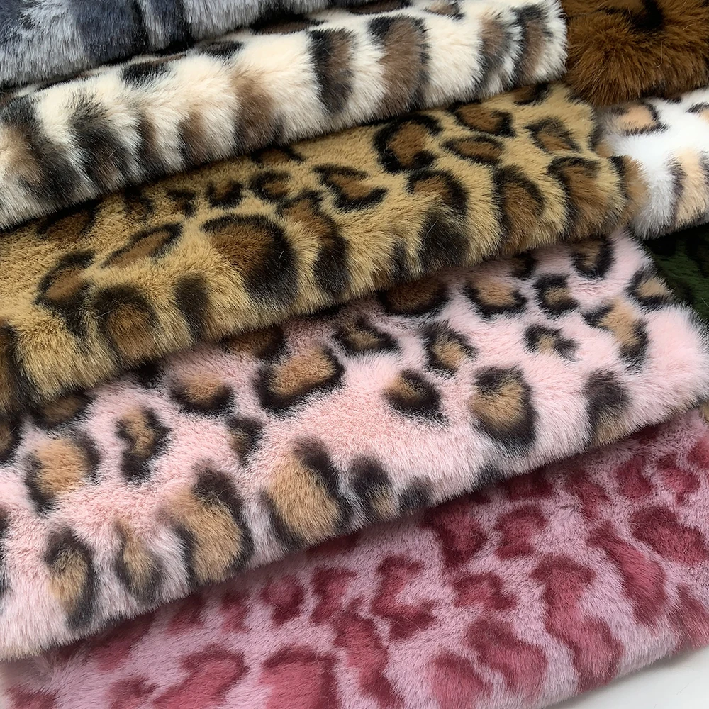 ZYFMPTEX 1cm Artificial Plush Leopard Print Polyester Non Elastic Animal Printed Textile 160x100cm Purchase Fabric DIY Clothing