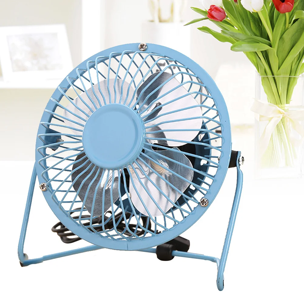 USB 4-inch mini-tafelventilator Draagbare aluminium bladen Metalen frame Verstelbare rubberen voetjes voor kantoorslaapzaal Stille koeling Vloerventilator
