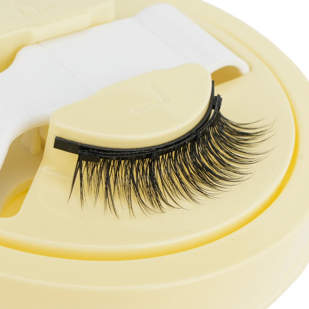 Magnetic Eyelashes No Glue Needed Reusable Natural Look 3D Faux Mink Lashes Easy Apply Magnetic Lashes Set for Eye Makeup Tool