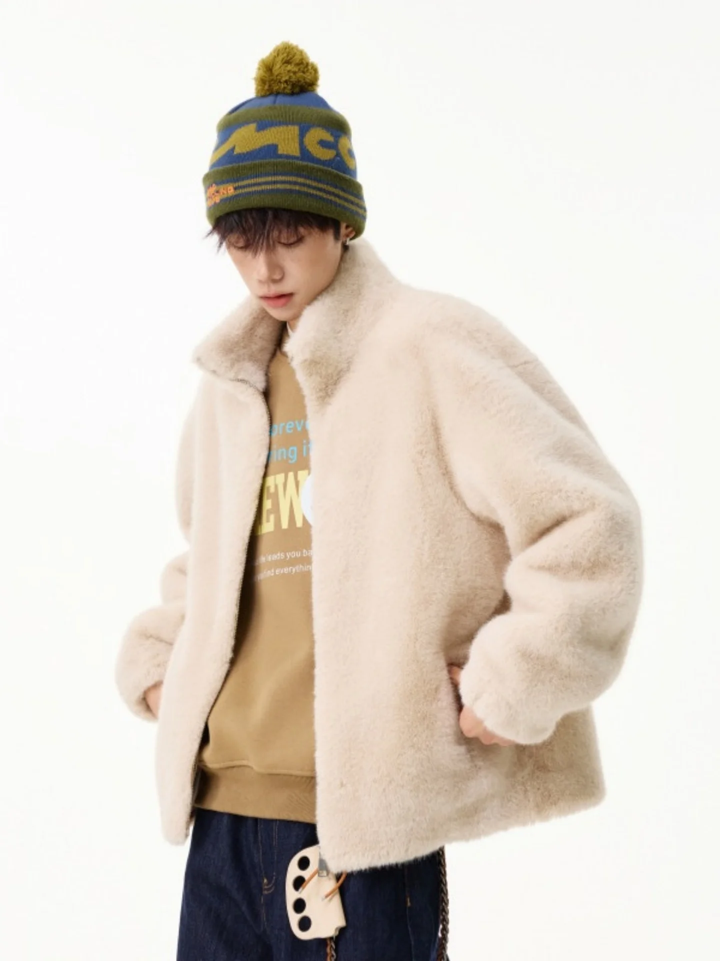 

Мужская зимняя шуба из меха с утепленной подкладкой из флиса, со вставками из кожи и хлопка, с воротником-стойкой, теплая, молодежная, модная