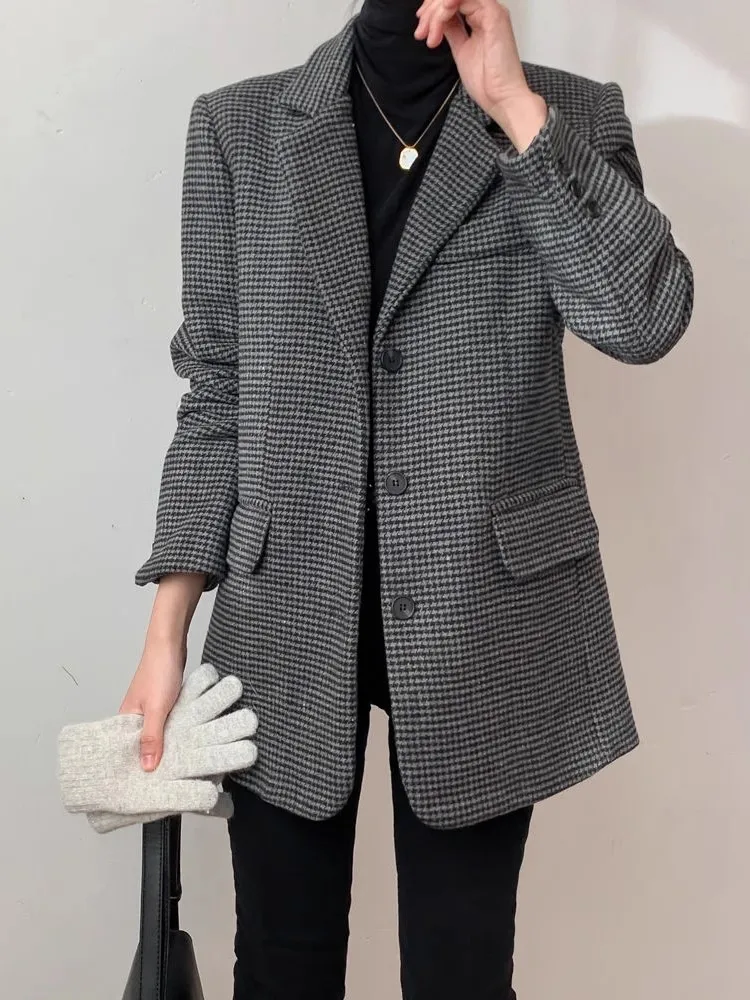 ชุดสูทลายสก็อตสไตล์เรโทรชิคสำหรับผู้หญิง ทรงหลวม ความยาวปานกลาง สไตล์เกาหลี แขนยาว ติดกระดุม ลำลอง สวมทับเสื้อผ้า