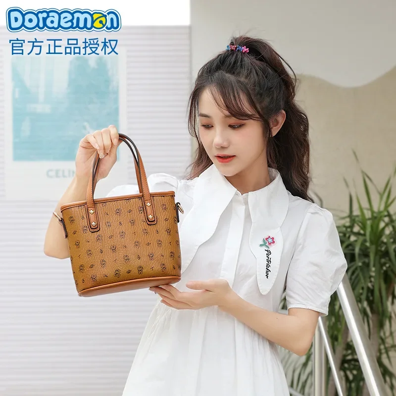 Doraemon-monederos y bolsos cruzados para mujer, cartera bonita, bolso de hombro para mujer, caja de cosméticos, bolso de diseñador de lujo de alta